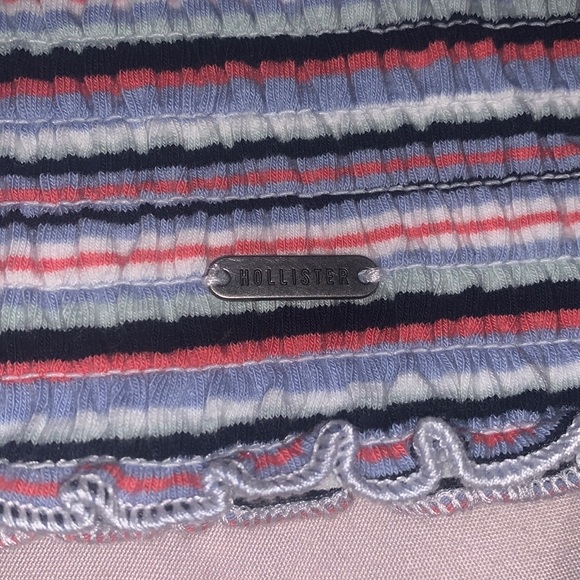 Hollister tube top, size small, never worn before, brand new. - Picture 2 of 3